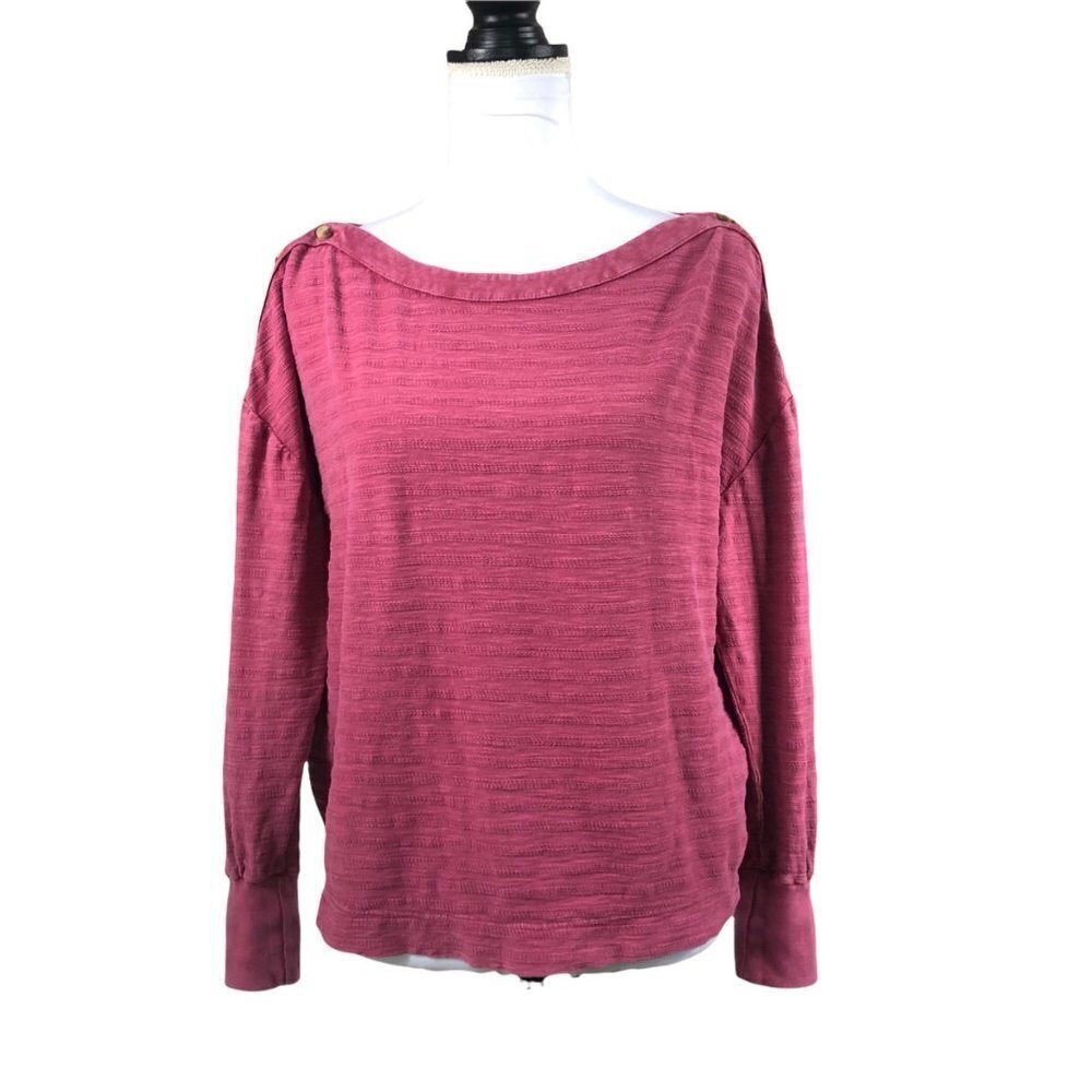 𝅺anthropologie Delilah Pink Scoop Neck Long Sleeve Top Button Accent size Small